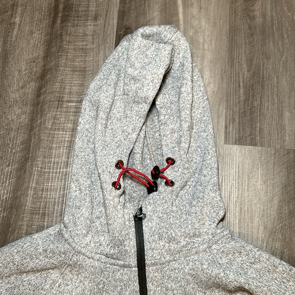 Hudson’s Bay Official Team Canada Fill Zip Fleece Hoodie - Medium - Picture 6 of 7